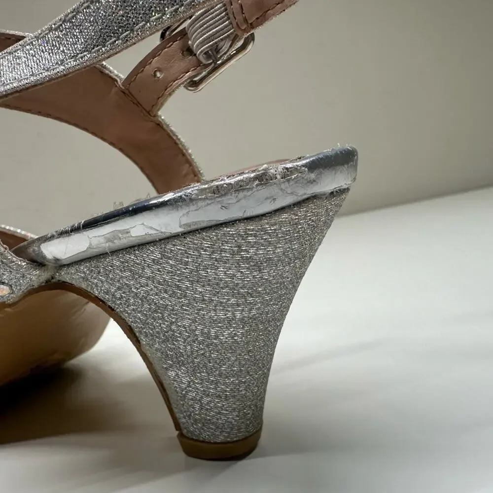 GUC | Link | Metallic Strappy Dress Heels | Silver | Girls Size 3